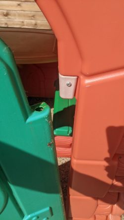 Diagnostic charnière cabane enfant cassée Diagnostic charnière cabane enfant cassée